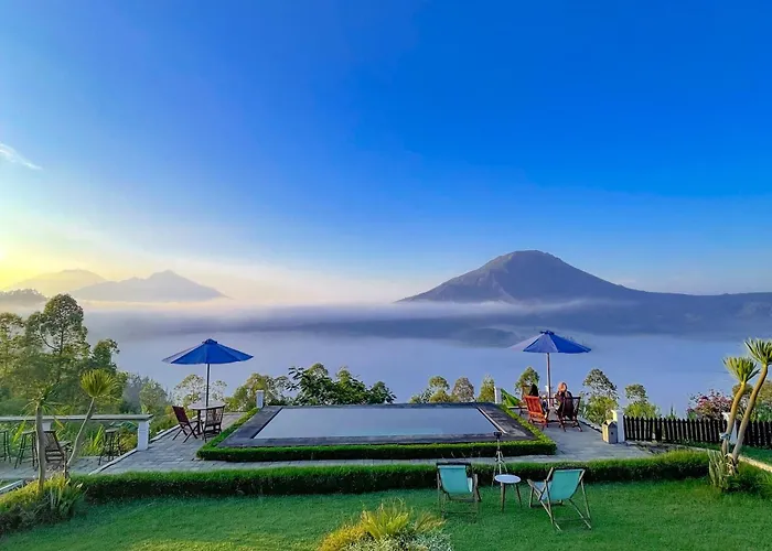 Pinggan Caldera